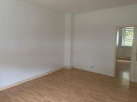 Bild (0623fdb15f473b80f464ddf1dd7b2dc7): Attraktive 2 -Zi.-ETW frisch renoviert und leer.