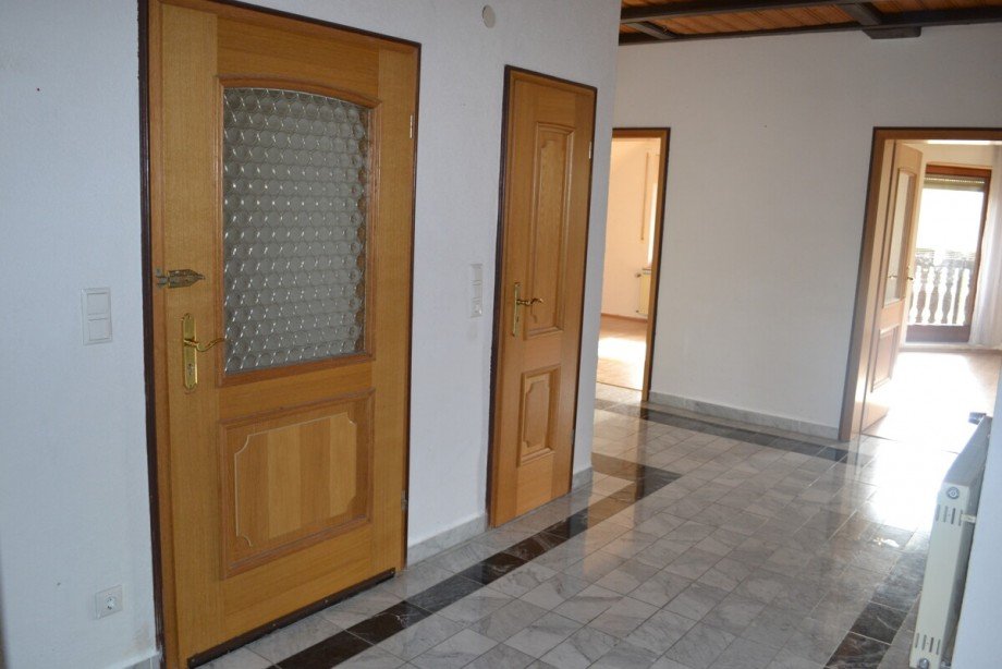 Flur Zweifamilienhaus Steinau an der Stra�e