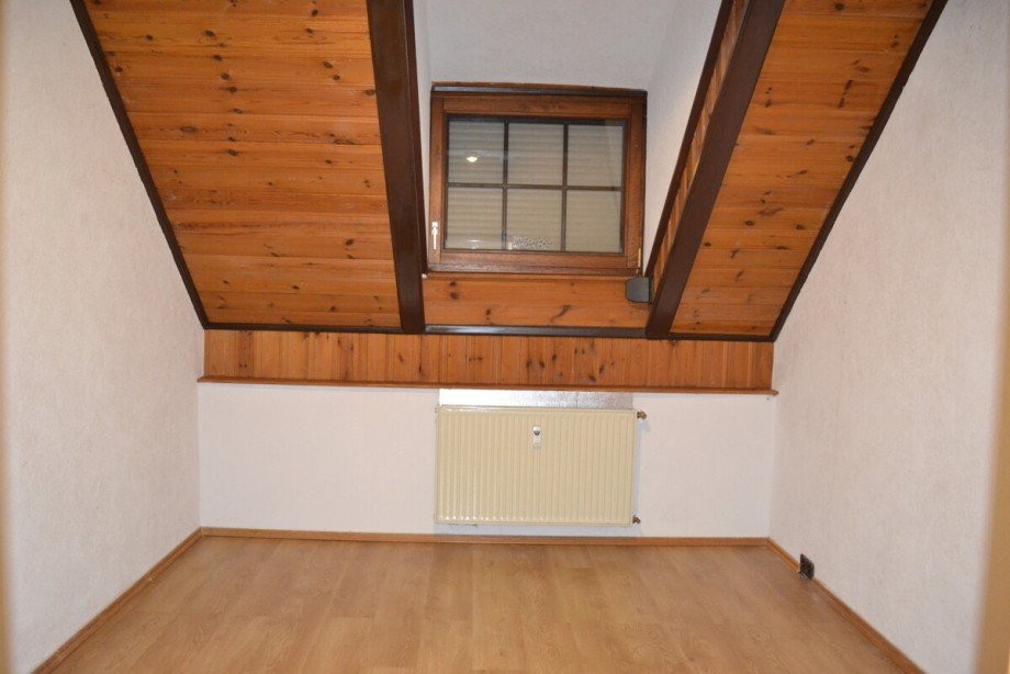 Hauswirtschaftsr. Zweifamilienhaus Steinau an der Stra�e